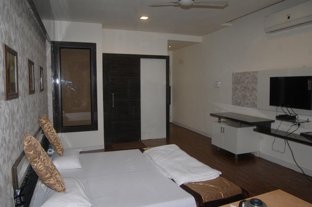 Hotel Sonchiraiya Shivpurī Buitenkant foto